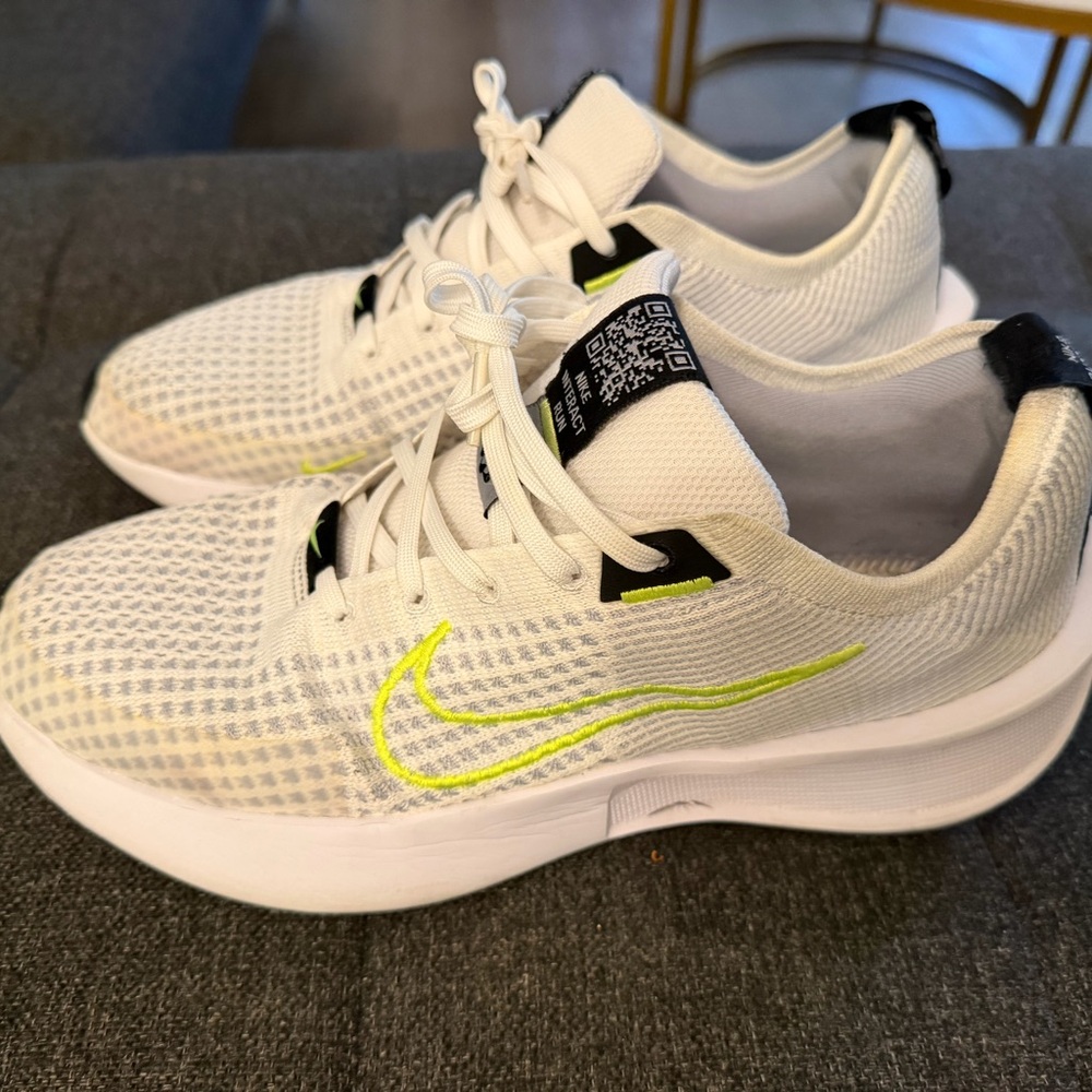 Nike White and Neon Green Athletic Shoes - Picture 4 of 6